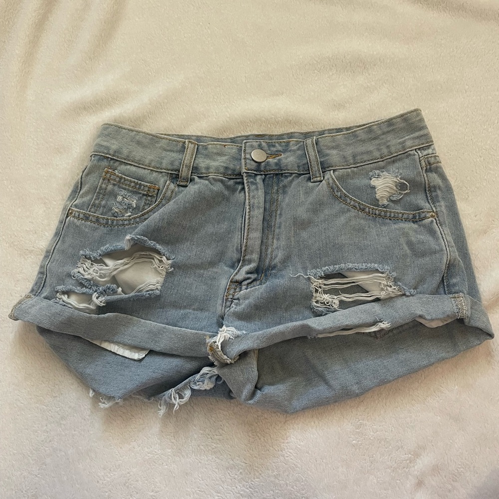 SHEIN Blue Denim Jeans with Distressed Details and Straight Fit
